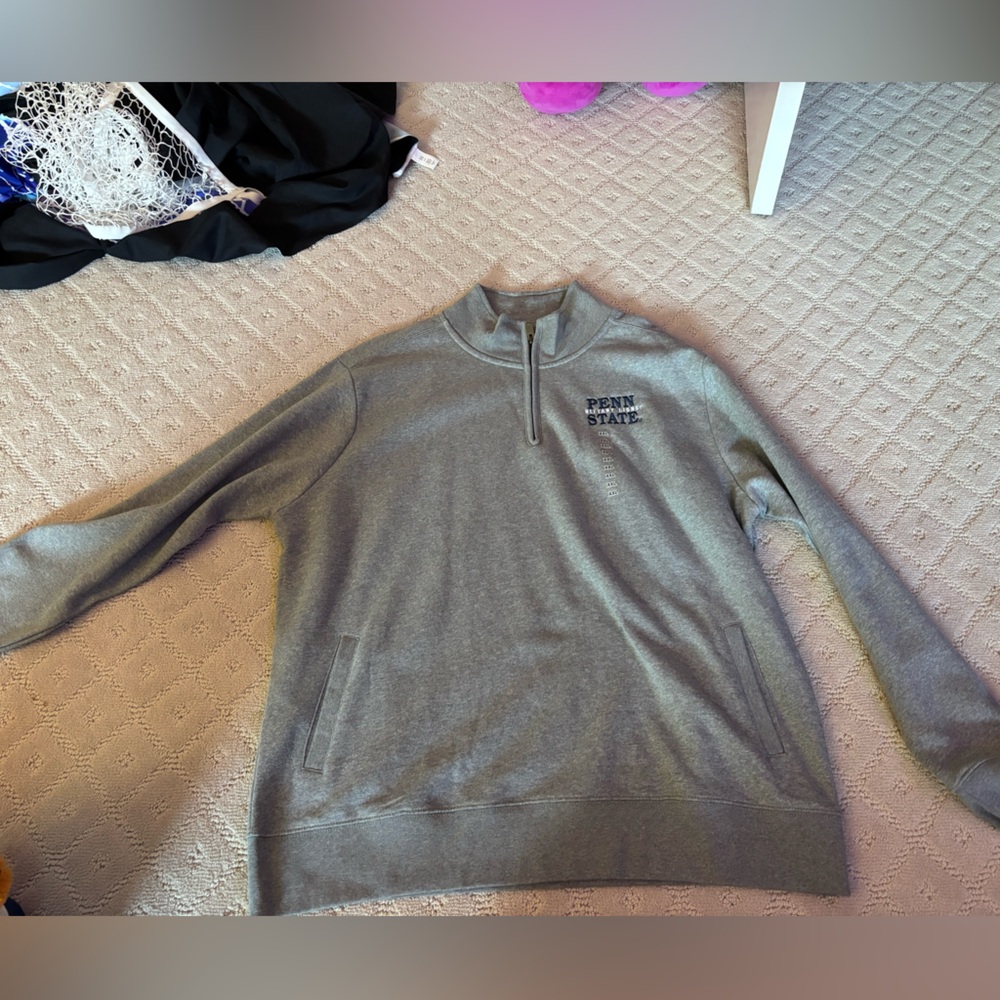 League Gray Men’s half zip